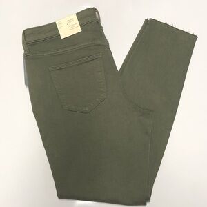 Universal thread Jegging mid rise jeans size 12/31R